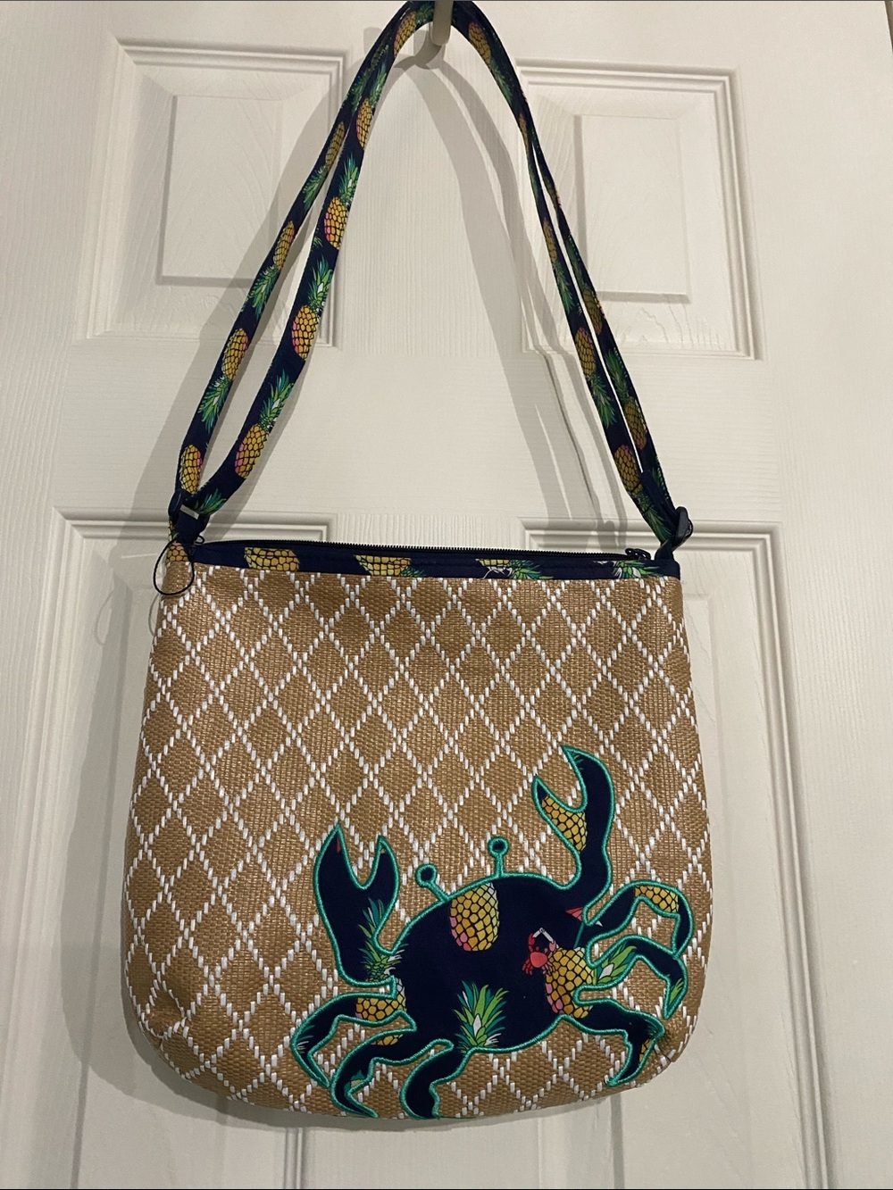 Vera Bradley Tan and Navy Pineapple Crab Crossbody Bag